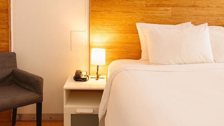 Standard King Room — 3